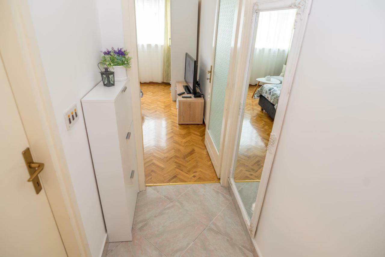 Apartman Doris,Self Check In Split Extérieur photo